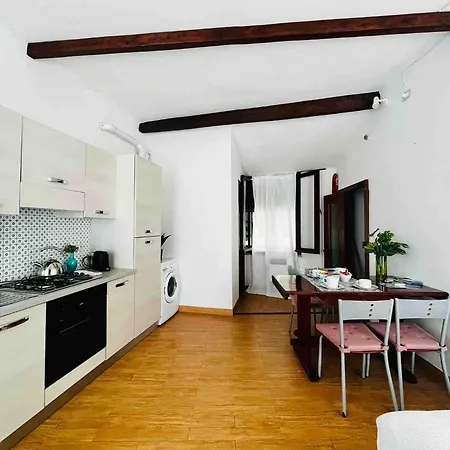 La Terrazza Di ヴェルナッツァ